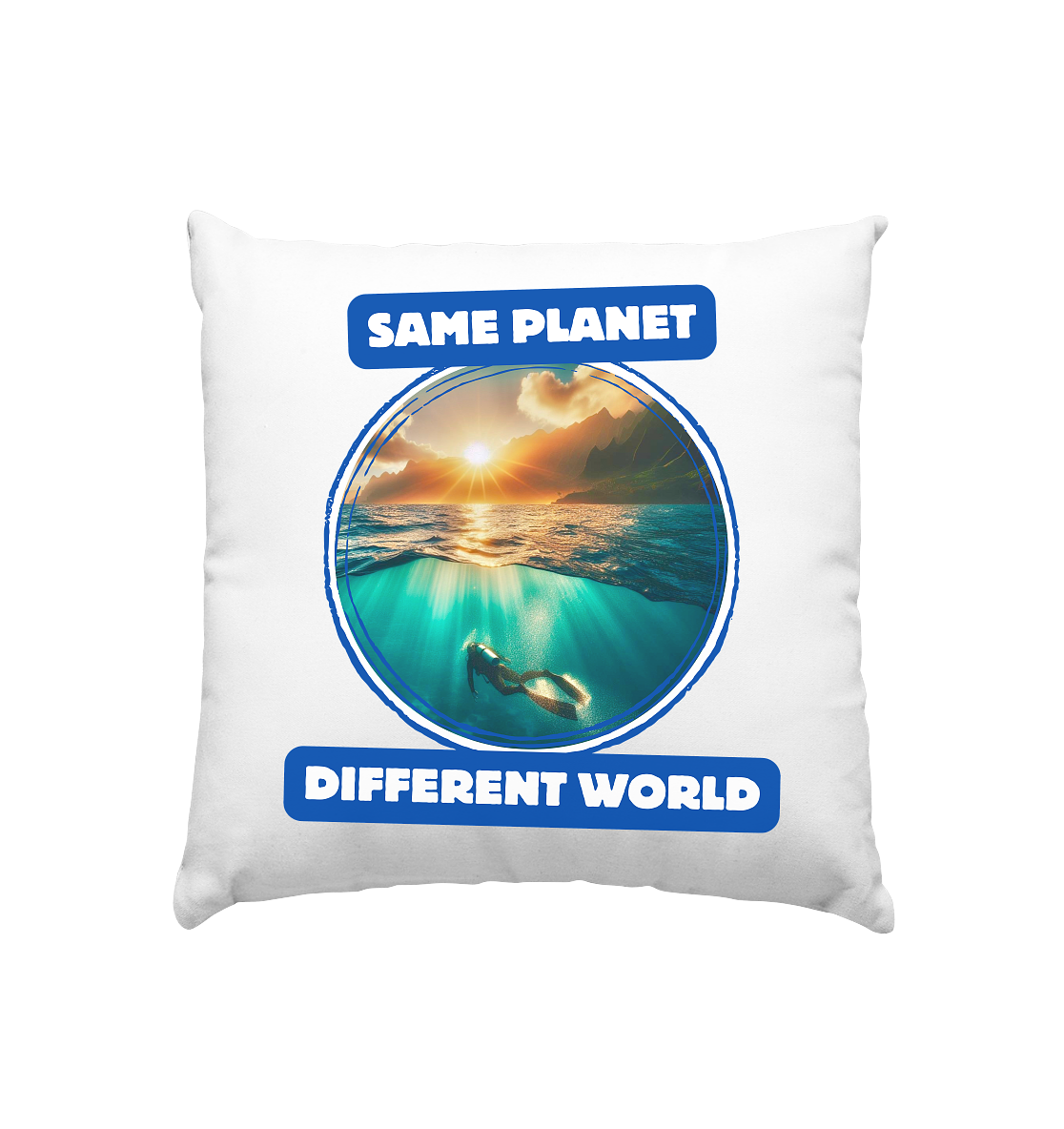 Same Planet - different world •  Kissen 40x40cm